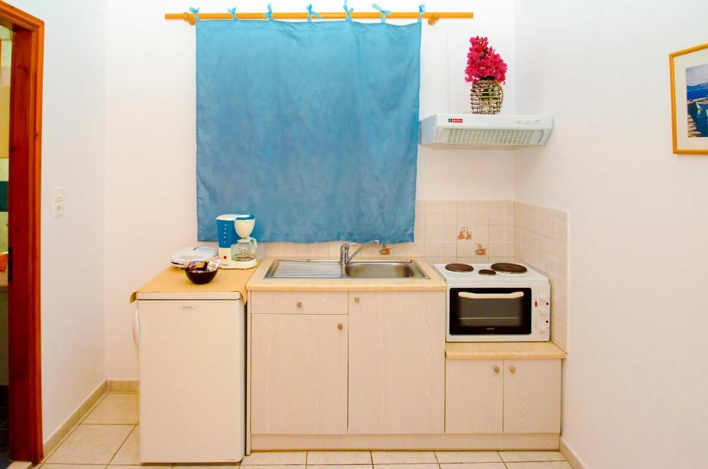 Palaios Rooms Plaka  Zewnętrze zdjęcie